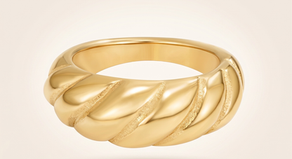 Anillo Croissant Dorado Aurea — Acero Inoxidable