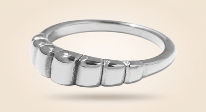 Anillo Sello Dorado Aurea — Acero Inoxidable